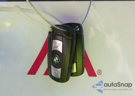 2009 BMW 328I from USA, damaged, VIN WBAPH77509NL83744